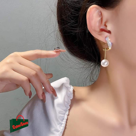Pearl Ear Ring