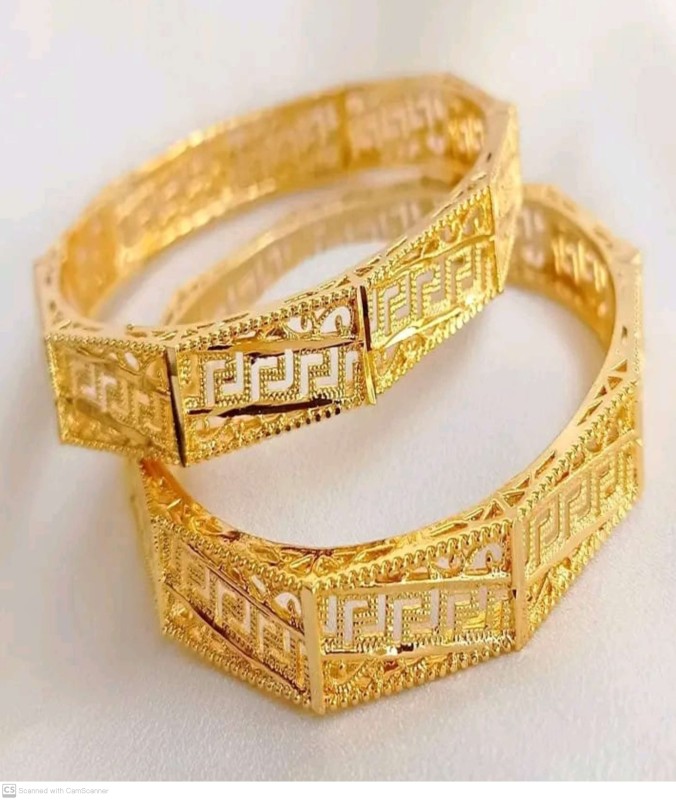 Dubai Gold Plated Premium Quality Lock System Bracelets Bangles For Women Holiday Gifts Party Wedding Bridal Jewelry